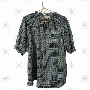 MELLODAY Geometric Print Top - Green and White